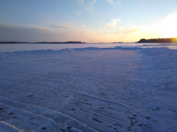 Jäänhoitoalue tammikuisena aamuna